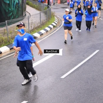Runner Photo 7958596