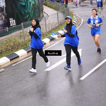 Runner Photo 7958599