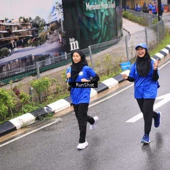Runner Photo 7958606