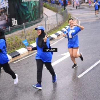 Runner Photo 7958607