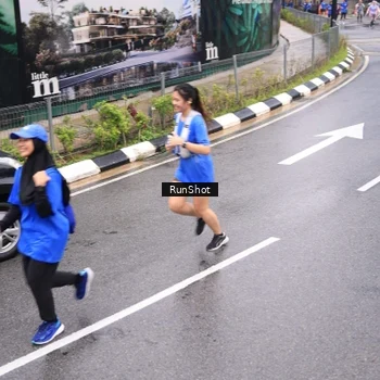 Runner Photo 7958619