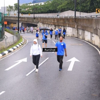 Runner Photo 7958633