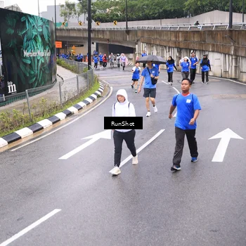 Runner Photo 7958640