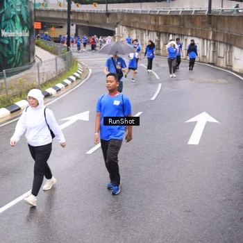 Runner Photo 7958650