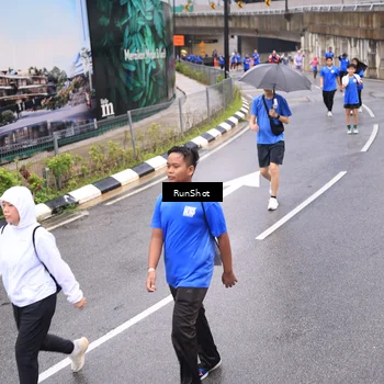 Runner Photo 7958663