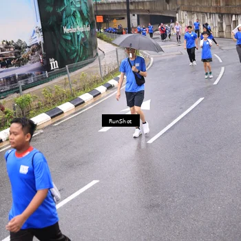 Runner Photo 7958670