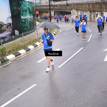 Runner Photo 7958671