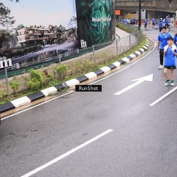 Runner Photo 7958705