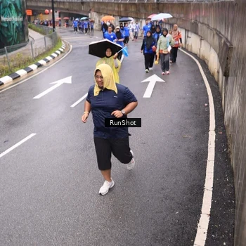 Runner Photo 7958711