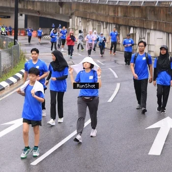 Runner Photo 7958717