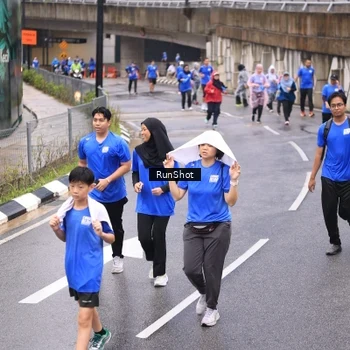 Runner Photo 7958726
