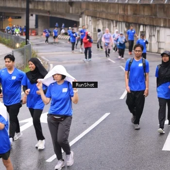 Runner Photo 7958730