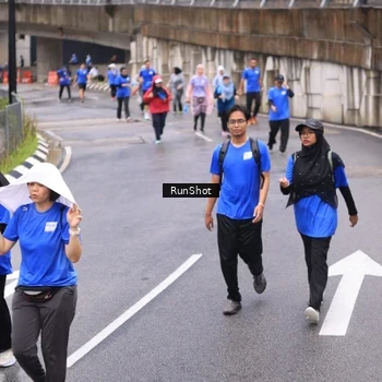 Runner Photo 7958736