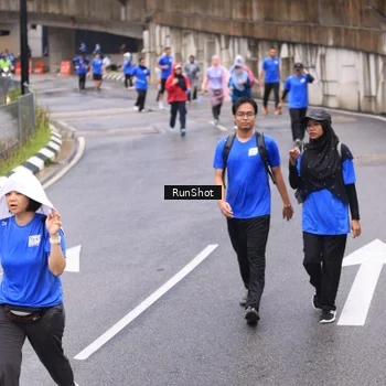 Runner Photo 7958738