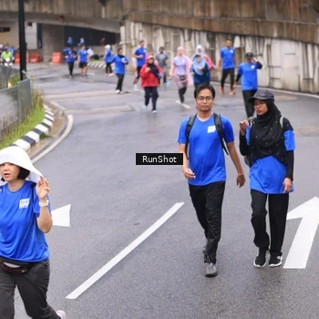 Runner Photo 7958742