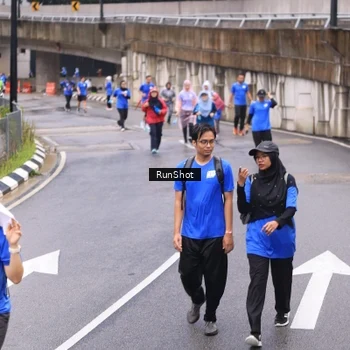 Runner Photo 7958744