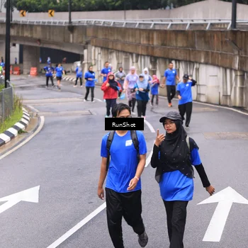 Runner Photo 7958748