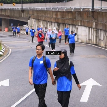 Runner Photo 7958750