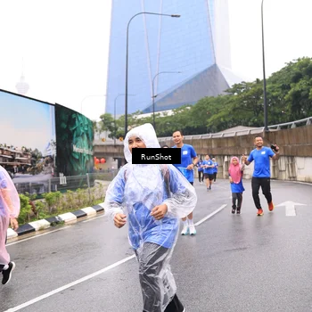 Runner Photo 7958757