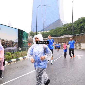 Runner Photo 7958760