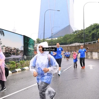 Runner Photo 7958762
