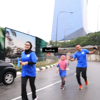 Runner Photo 7958784