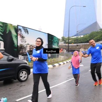 Runner Photo 7958786