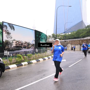 Runner Photo 7958816