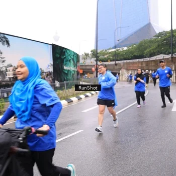 Runner Photo 7958881