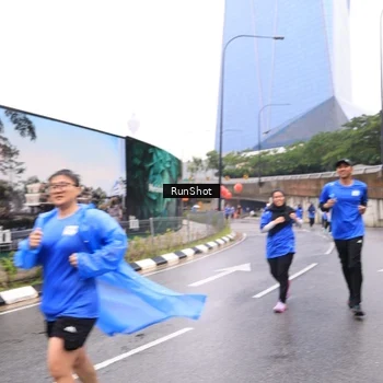 Runner Photo 7958889