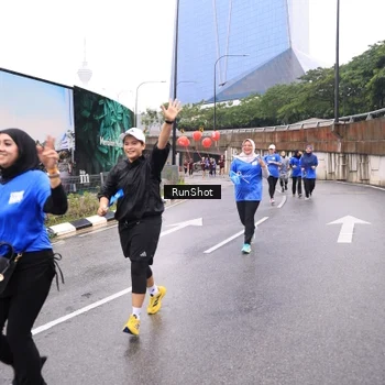 Runner Photo 7958936