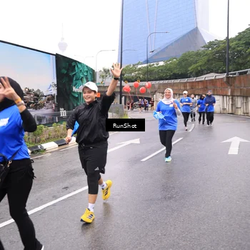 Runner Photo 7958937