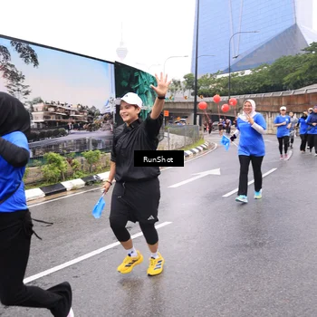Runner Photo 7958941