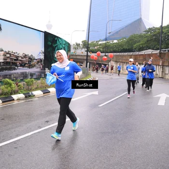 Runner Photo 7958957