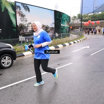 Runner Photo 7958963