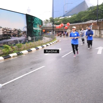 Runner Photo 7958969