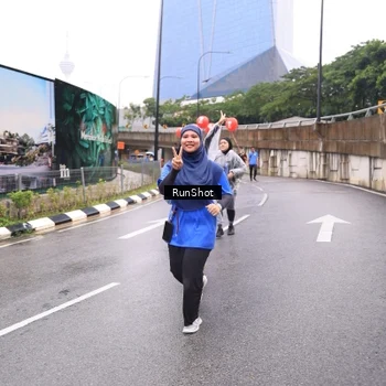 Runner Photo 7959005