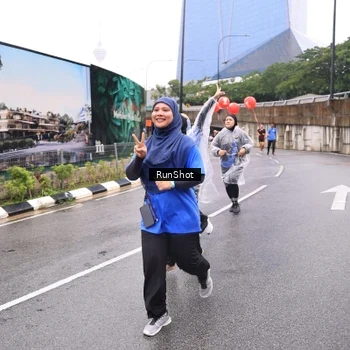 Runner Photo 7959010