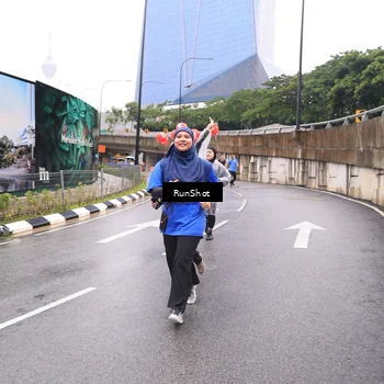 Runner Photo 7959021