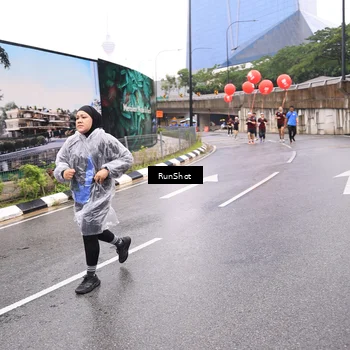 Runner Photo 7959035