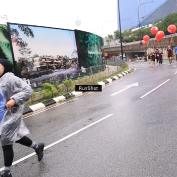 Runner Photo 7959047