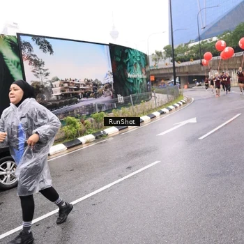 Runner Photo 7959054