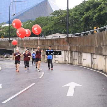 Runner Photo 7959058