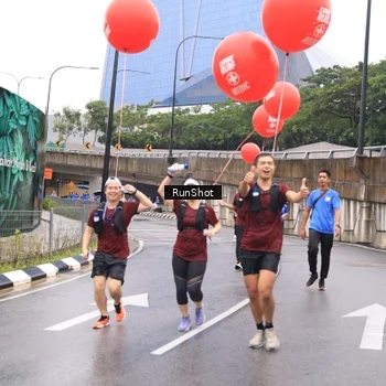 Runner Photo 7959103