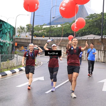 Runner Photo 7959106