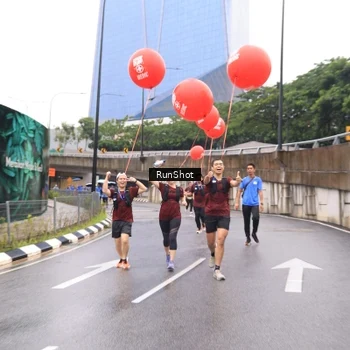 Runner Photo 7959110