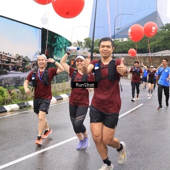 Runner Photo 7959118