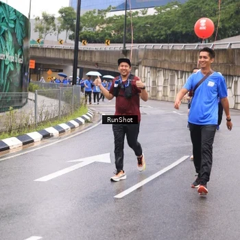 Runner Photo 7959133