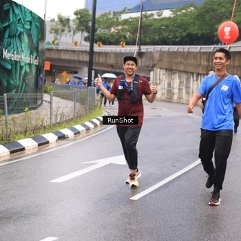 Runner Photo 7959135