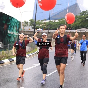 Runner Photo 7959141